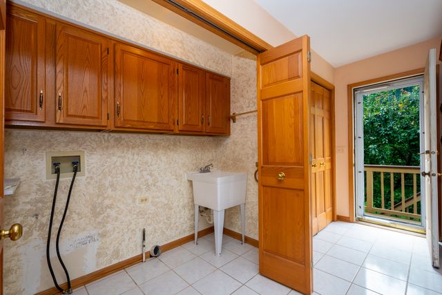 25047 W Palmer Court, Antioch, IL 60002
