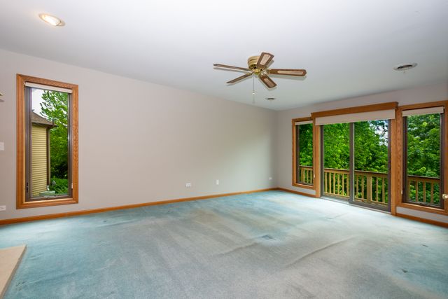 25047 W Palmer Court, Antioch, IL 60002