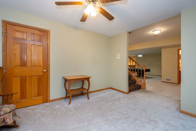 25047 W Palmer Court, Antioch, IL 60002