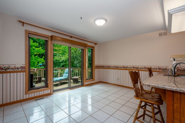 25047 W Palmer Court, Antioch, IL 60002