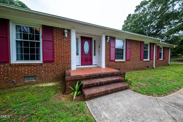 5108 Hicone Road, Mcleansville, NC 27301
