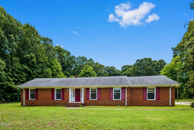 5108 Hicone Road, Mcleansville, NC 27301