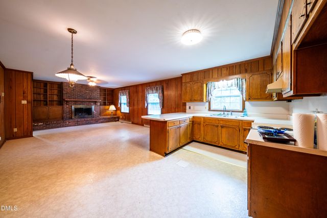 5108 Hicone Road, Mcleansville, NC 27301
