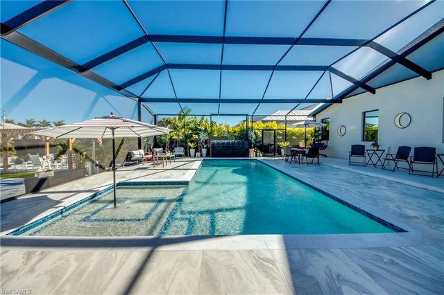 4231 NW 12th LN, Cape Coral, FL 33993