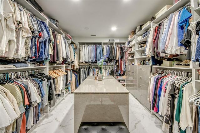 4231 NW 12th LN, Cape Coral, FL 33993