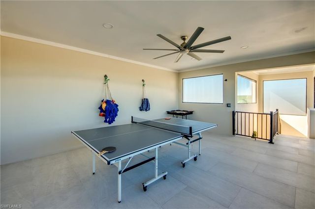 4231 NW 12th LN, Cape Coral, FL 33993