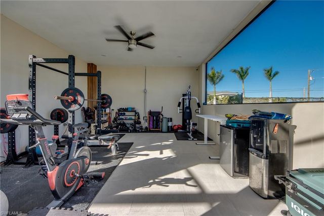 4231 NW 12th LN, Cape Coral, FL 33993