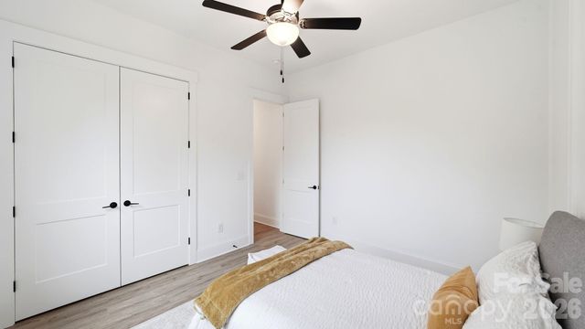 825 Breezewood Drive, Charlotte, NC 28262