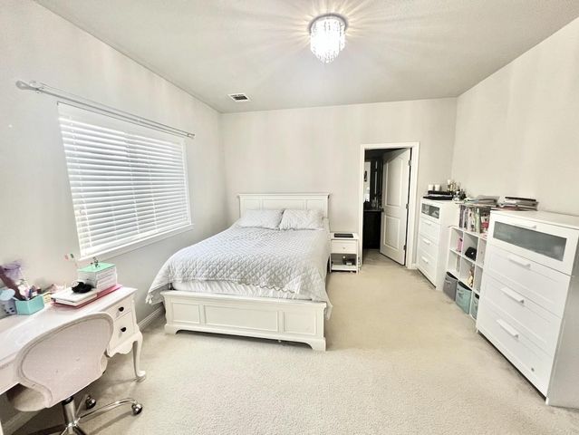 102 Waverly Spire CT, Austin, TX 78738