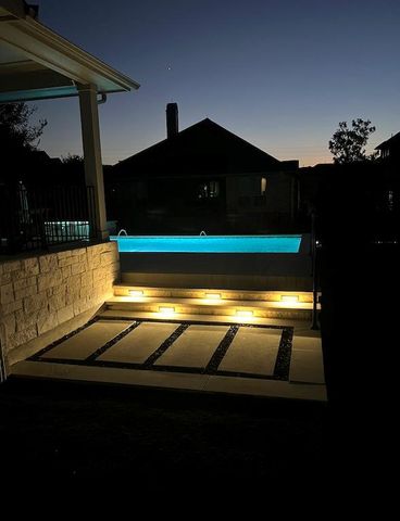 102 Waverly Spire CT, Austin, TX 78738