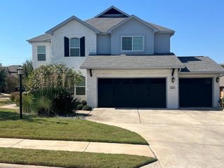 102 Waverly Spire CT, Austin, TX 78738