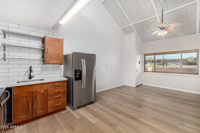 8055 E THOMAS Road E106, Scottsdale, AZ 85251