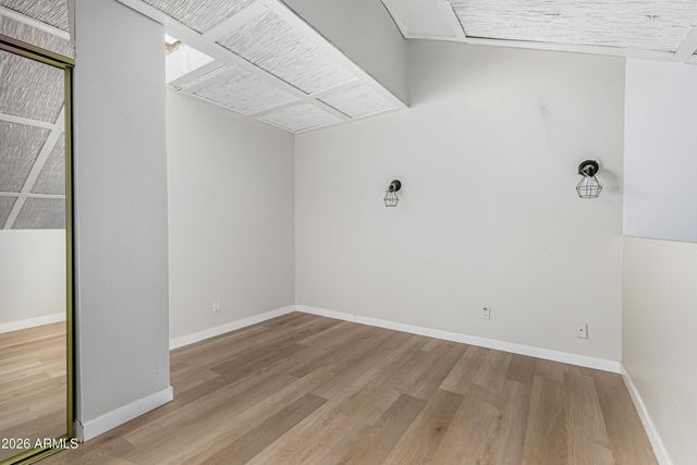 8055 E THOMAS Road E106, Scottsdale, AZ 85251