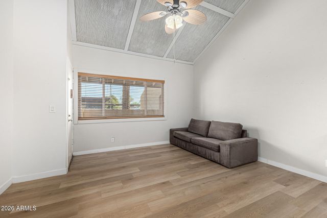 8055 E THOMAS Road E106, Scottsdale, AZ 85251