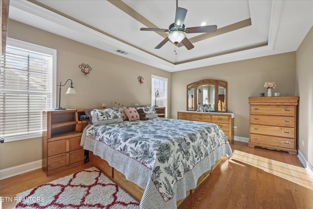 104 Crystal Cove Lane, Oak Ridge, TN 37830