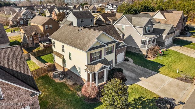 104 Crystal Cove Lane, Oak Ridge, TN 37830