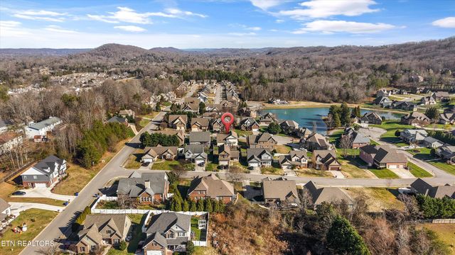 104 Crystal Cove Lane, Oak Ridge, TN 37830