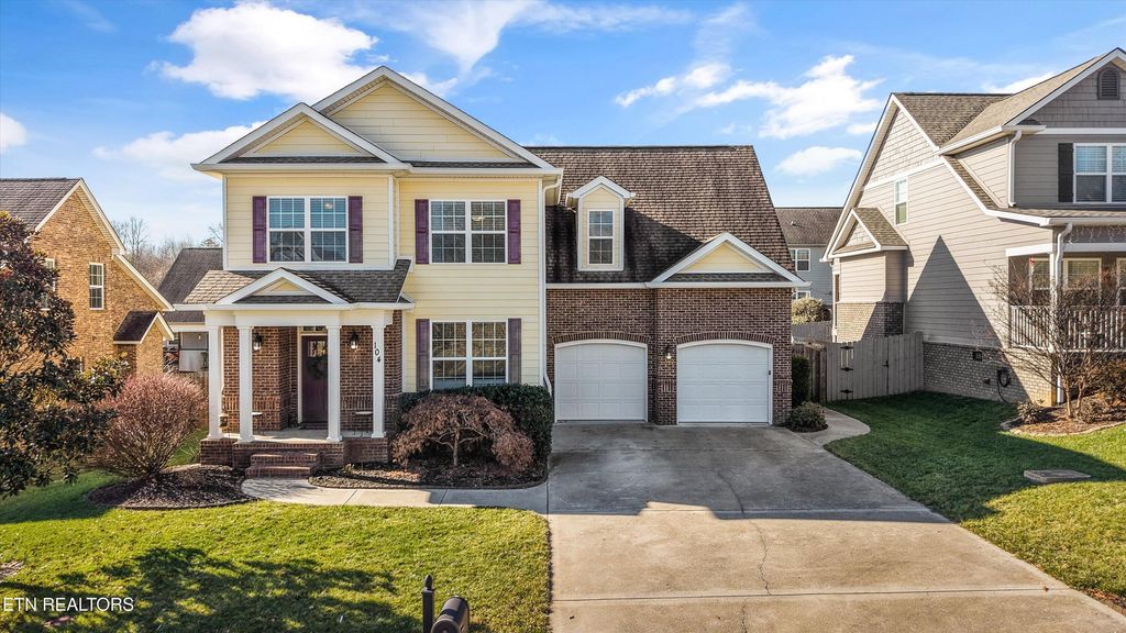 104 Crystal Cove Lane, Oak Ridge, TN 37830