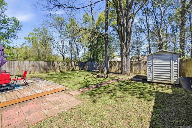 18152 Woodhaven Dr, Prairieville, LA 70769