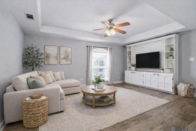 18152 Woodhaven Dr, Prairieville, LA 70769