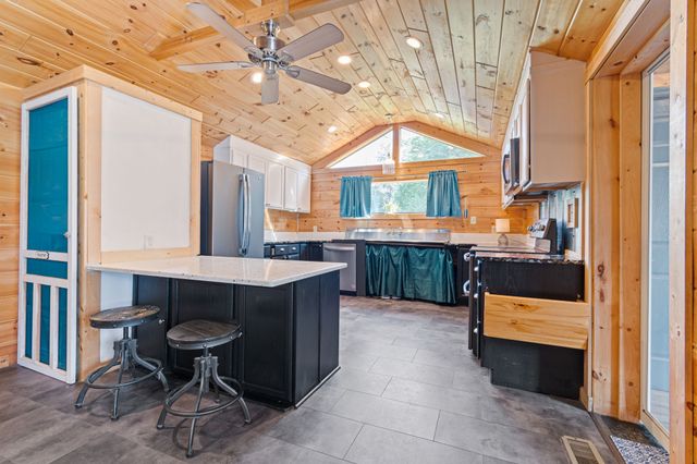 5490 Old Mill Creek Rd, Nunnelly, TN 37137