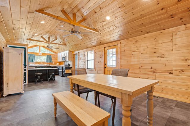 5490 Old Mill Creek Rd, Nunnelly, TN 37137