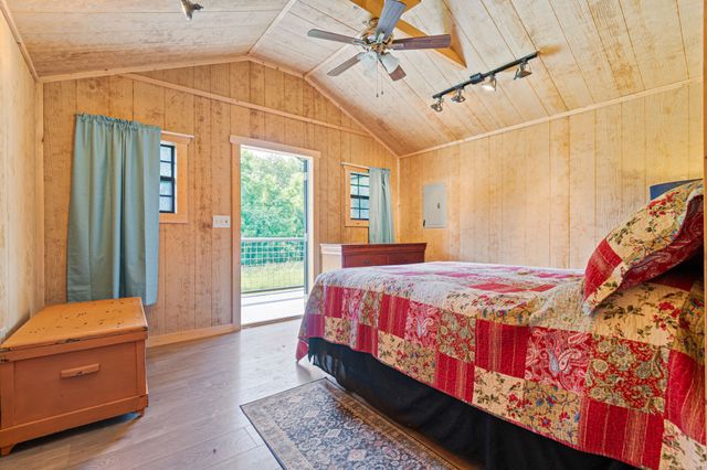 5490 Old Mill Creek Rd, Nunnelly, TN 37137