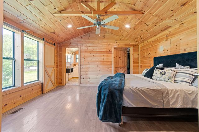 5490 Old Mill Creek Rd, Nunnelly, TN 37137