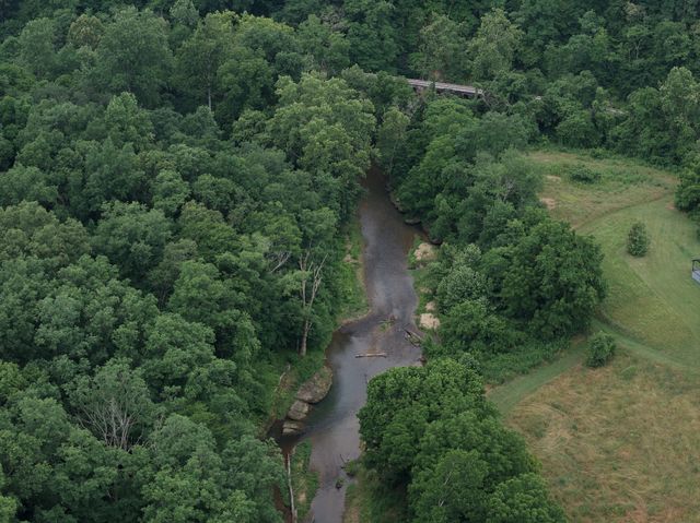 5490 Old Mill Creek Rd, Nunnelly, TN 37137