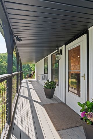 5490 Old Mill Creek Rd, Nunnelly, TN 37137