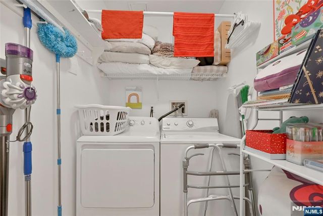 189 Forest Avenue 117, Paramus, NJ 07652