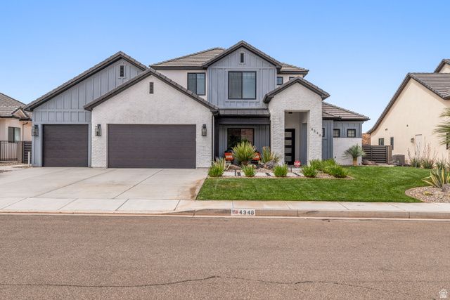4346 S SECRETARIAT DR, Washington, UT 84780