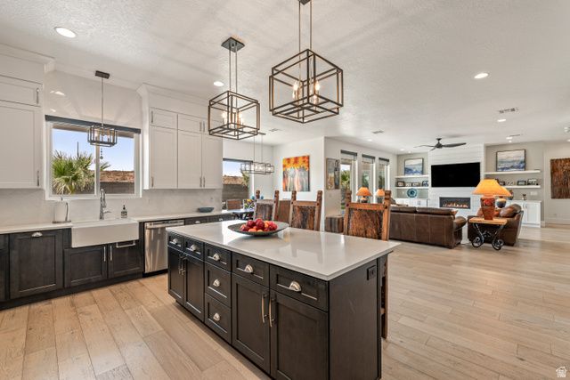 4346 S SECRETARIAT DR, Washington, UT 84780