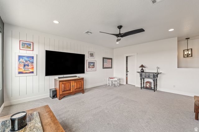 4346 S SECRETARIAT DR, Washington, UT 84780
