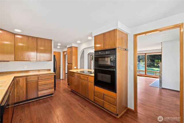 1011 E Smith Street, Kent, WA 98030