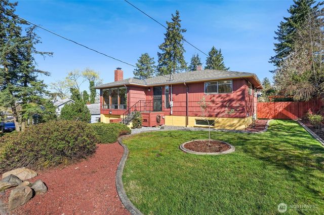 1011 E Smith Street, Kent, WA 98030