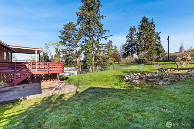 1011 E Smith Street, Kent, WA 98030