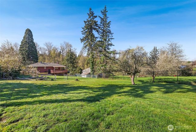 1011 E Smith Street, Kent, WA 98030