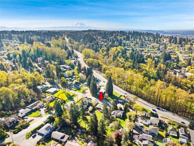 1011 E Smith Street, Kent, WA 98030