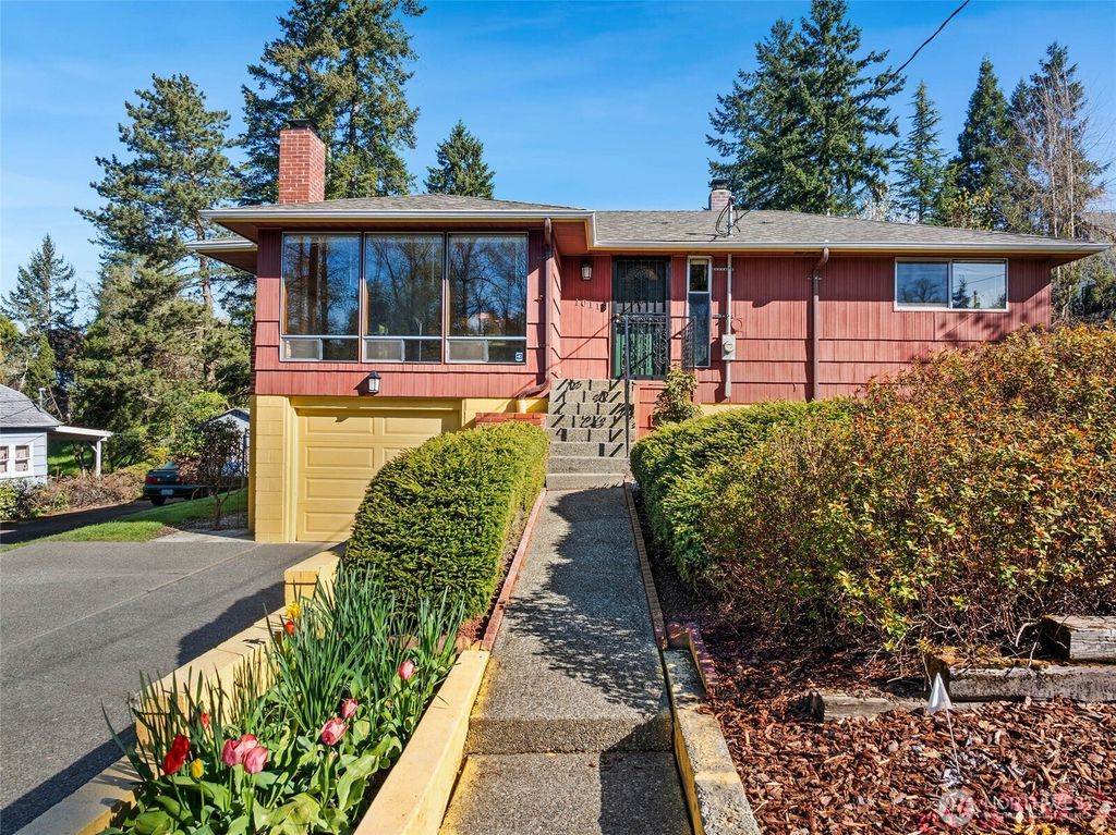 1011 E Smith Street, Kent, WA 98030