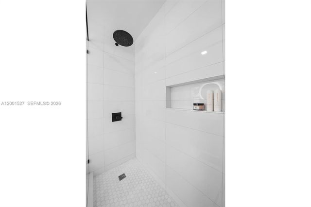 5237 La Gorce Drive 5237, Miami Beach, FL 33140