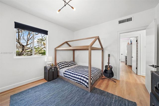 5237 La Gorce Drive 5237, Miami Beach, FL 33140