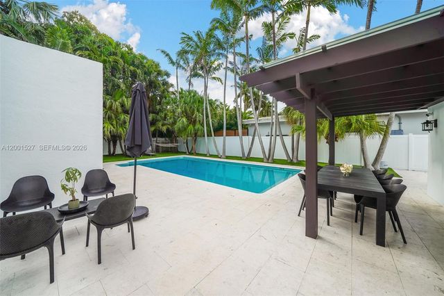 5237 La Gorce Drive 5237, Miami Beach, FL 33140
