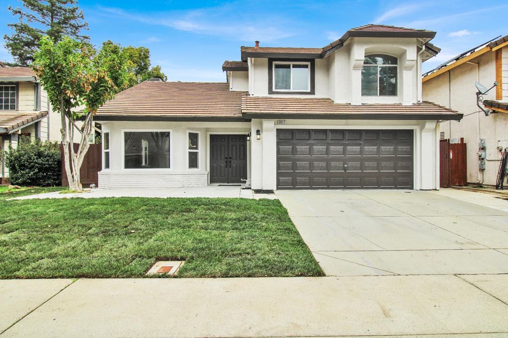 3817 Wilmington Way, Modesto, CA 95357