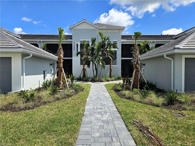 5427 Double Eagle CIR 2825, Ave Maria, FL 34142