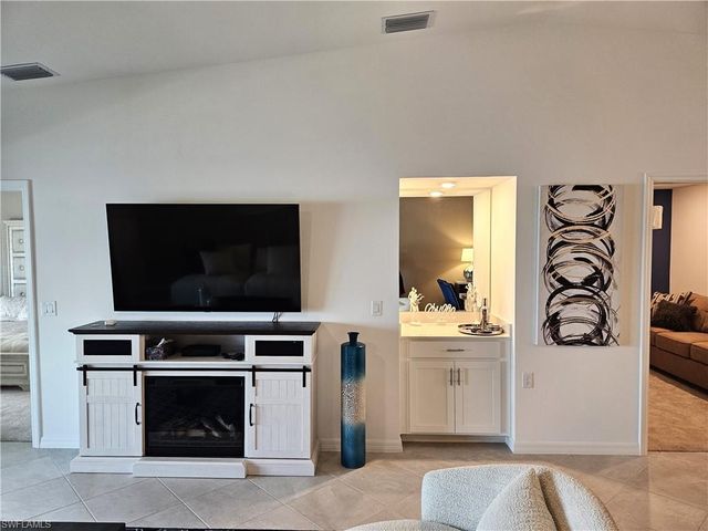 5427 Double Eagle CIR 2825, Ave Maria, FL 34142