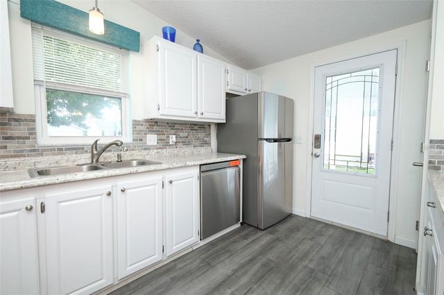 728 PRADO DRIVE, Lady Lake, FL 32159