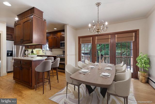 911 DARLEY RD, Wilmington, DE 19810