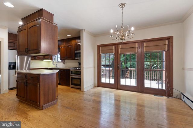 911 DARLEY RD, Wilmington, DE 19810