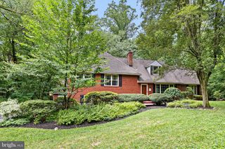 911 DARLEY RD, Wilmington, DE 19810